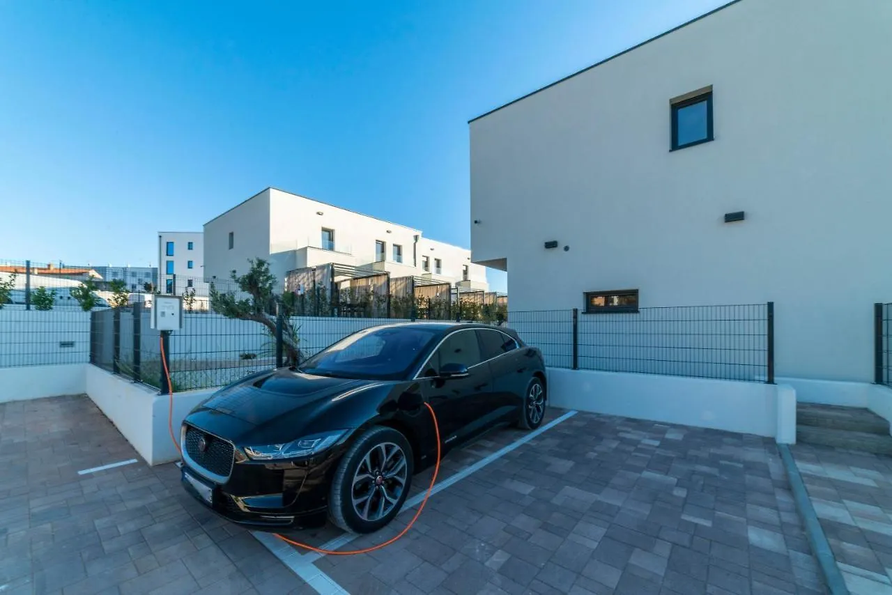 Appartamento Pinna Residence - Galija Pola