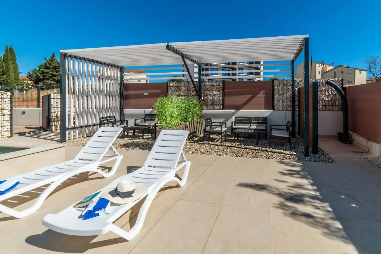 Appartamento Pinna Residence - Galija Pola